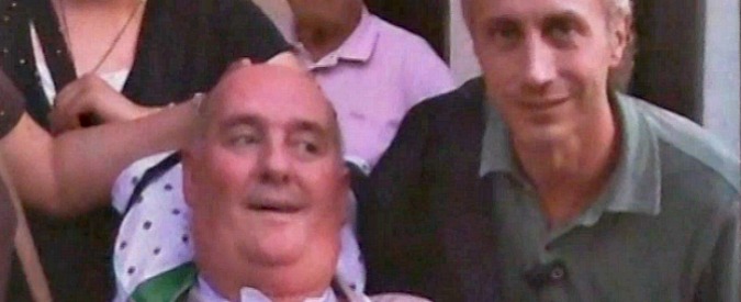 Copertina di Imprenditore malato di Sla in rovina per curarsi: “Banche si negano e mi fanno processare”