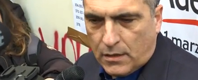 Copertina di Primarie Pd Campania, Cozzolino: “Saviano per il non voto? Smentiamolo coi fatti”