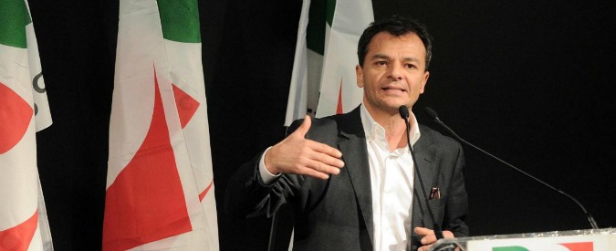 Legge elettorale, Renzi: “Decidere non è fascista”. Fassina: “Sembra la Corea”
