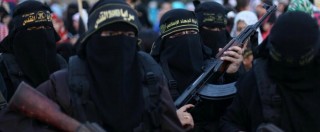 Isis, “parità di genere per le donne jihadiste: combattono e gestiscono fondi”