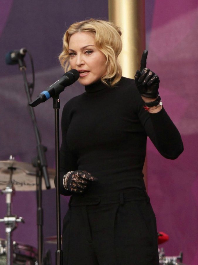 Madonna: “Non vale la pena denunciare la violenza sessuale. È troppo umiliante”
