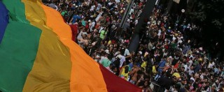 Copertina di Usa, negozianti potranno rifiutarsi di servire clienti gay per motivi religiosi
