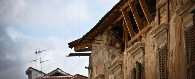 L’Aquila, ‘vieni a vedere la periferia terremotata’