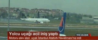 Copertina di Aereo in fiamme, atterraggio emergenza a Istanbul. Era partito da Milano