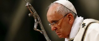 Copertina di Via Crucis, Papa Francesco pastore di telespettatori: 5,5 milioni come Wojtyla