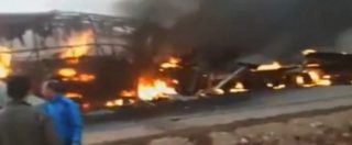Copertina di Marocco, bus a fuoco dopo scontro con camion: ci sono 14 giovani atleti tra i 33 morti
