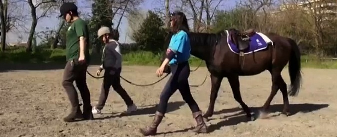 Copertina di Disabilità sociali, “Cavalcando l’Autismo” si può superare la barriera dell’indifferenza