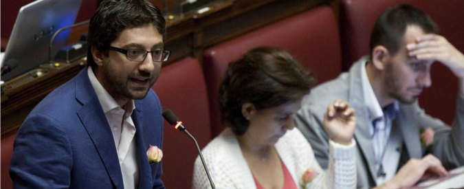 Copertina di M5S, il deputato Colletti: “Renzi e Farinetti? Mio zio partigiano prenderebbe a fucilate questi sciacalli”