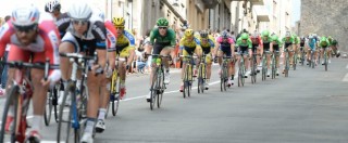 Copertina di Giro d’Italia 2015, Liguria senza soldi: nelle prime tappe asfaltate solo le discese