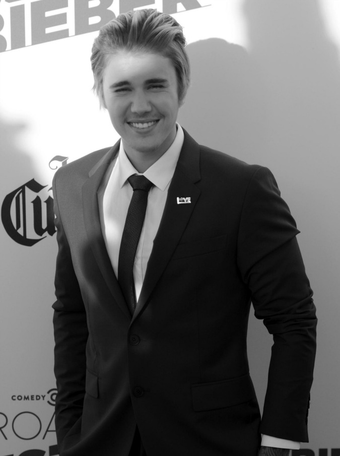 Justin Bieber “sorvegliato speciale” a Roma. Mandato d’arresto dall’Argentina per la popstar canadese che sta girando un video