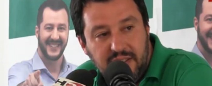Copertina di Expo 2015, Salvini: “Pd vende biglietti? Magari in allegato anche bottiglia di vino di D’Alema”