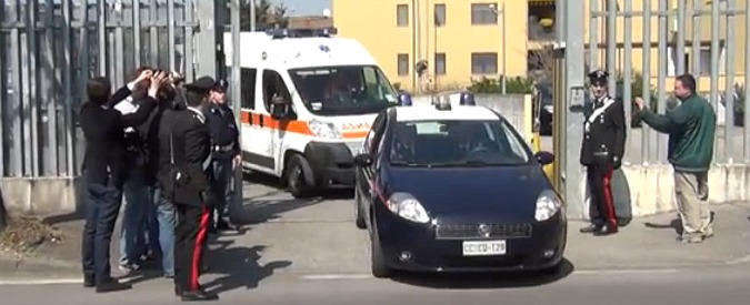 Copertina di Claudio Giardiello, malore durante l’interrogatorio nella caserma di Vimercate