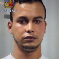 Touil Abdelmajid, 22 anni marocchino, arrestato ieri sera nel Milanese, ha partecipato con un ruolo attivo di pianificazione e azione all’attentato del Bardo