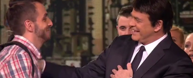 Copertina di Crozza-Renzi: “I giovani hanno bisogno di una figura nuova, m’ispiro a Simon Le Bon”