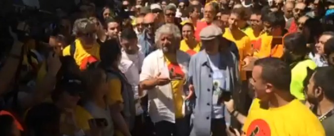 Copertina di M5S, Casaleggio su Grillo-Leaks: “Decido tutto io? No comment, non insistete”