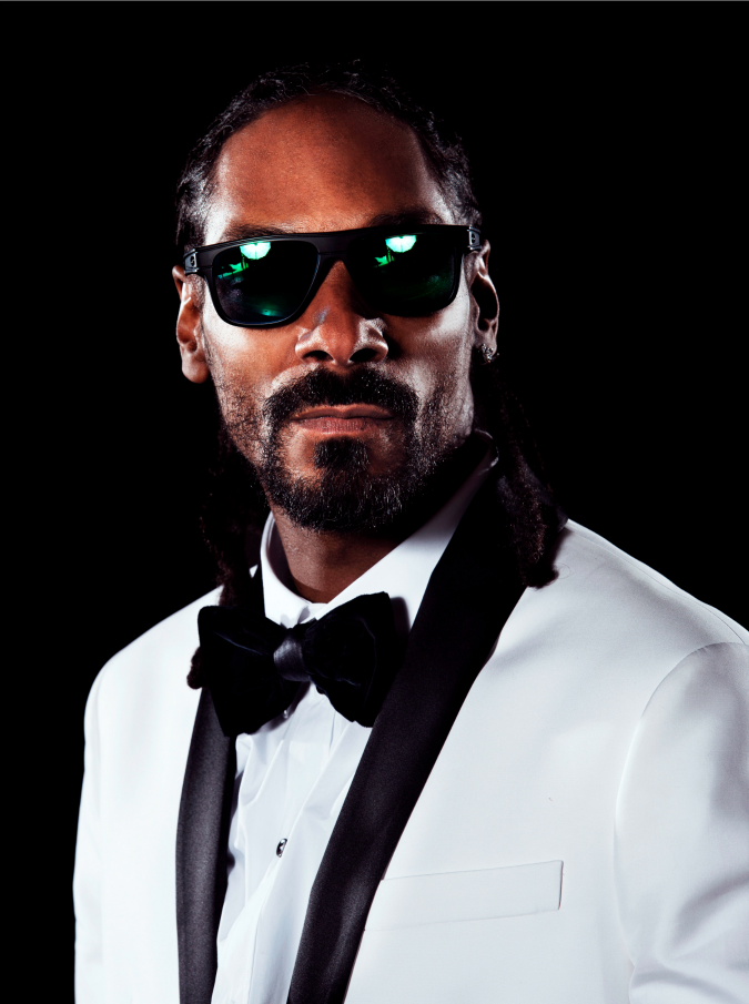 Snoop Dogg, ‘Bush’ è il nuovo album del rapper: “Risplende di un bagliore funkadelico”