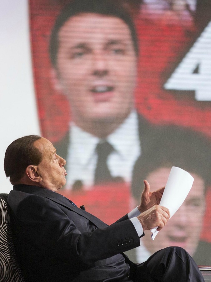 Berlusconi e Renzi a Virus: tra i cammelli di Gheddafi e l’ironia sul sindacato