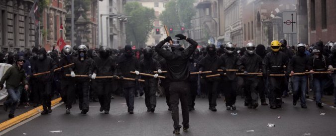 No Expo Milano, dalla Borsa al Teatro alla Scala: gli obiettivi mancati dei black bloc. Il ministro Alfano: “Rischiato un altro G8”