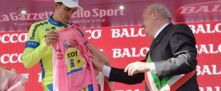 Copertina di Contador cade al Giro d’Italia, rischio ritiro: giorno nero per la corsa rosa