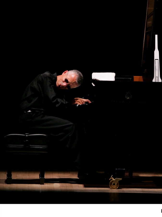 Keith Jarrett, 70esimo compleanno tra classica e jazz: “La cosa più importante in un mio concerto solistico è la prima nota”