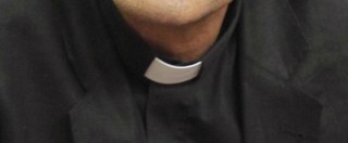 Copertina di Massa Carrara, sacerdote si spacciava per giudice: “Sesso e cocaina in vacanza”