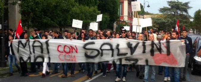 Salvini, Renzi: “No a aggressioni”. La Lega: “Basta tweet, ora azioni concrete”