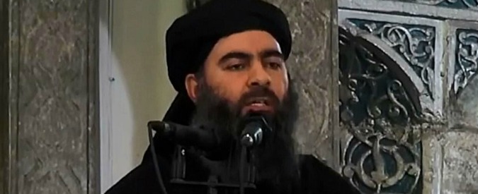 Isis, Iraq: “Colpito il convoglio di Al Baghdadi”. Al Arabya: “Ma il Califfo nero non è tra le vittime”