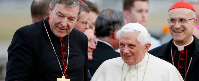 Pedofilia, uno dei nominati dal Papa contro il ministro dell’economia vaticana