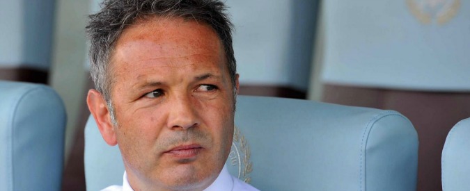 Copertina di Calciomercato Milan: Sinisa Mihjalovic ha firmato. Ma Jackson Martinez gela il Diavolo: “Non c’è nulla di fatto”