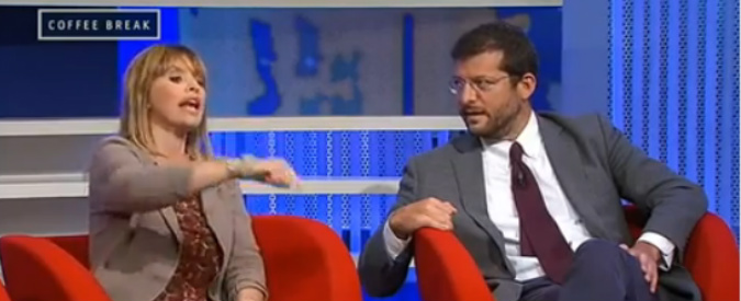 Copertina di Mussolini (Fi) vs Romano (Pd): “Sei un bipolare, durante spot mi hai insultata”. “Dici cazzate”