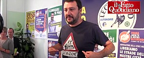 Copertina di Regionali, Salvini gongola con la t-shirt ‘ruspe in azione’: “Porte spalancate per B.”
