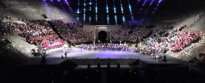 Arena di Verona, inaugurazione della stagione lirica con Belen e Bonolis (FOTO)