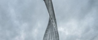 Copertina di Goodwood Festival of Speed, quest’anno la scultura è Mazda. Ed è alta 40 metri