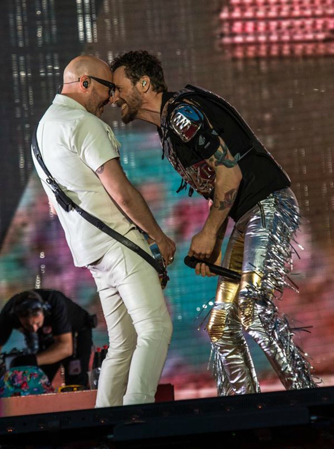 Copertina di Jovanotti in concerto a San Siro: ‘festa’ per oltre sessantamila persone (FOTO)