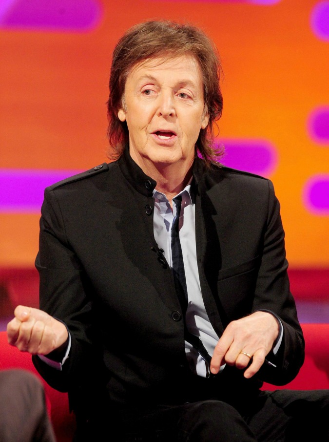 Paul McCartney: live, oggi come ieri, l’ex Beatles emoziona. Da “Eight Days a Week” a “Live And Let Die”