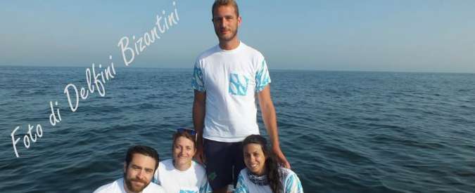 “Delfini Bizantini”, il team di ricercatori autofinanziato che monitora l’Adriatico: “Vuoto nella letteratura scientifica”