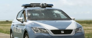 Copertina di Seat Leon, quante ne deve sopportare l’auto di Polizia e Carabinieri – VIDEO