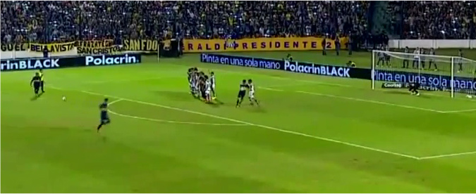 Copertina di Calcio, magia di Tevez e il Boca va agli ottavi di Coppa Argentina