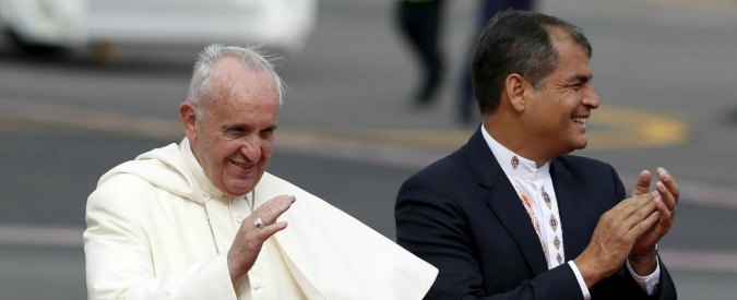 Copertina di Papa Francesco, in Ecuador 8 km di folla. Telenovelas sospese per Messe