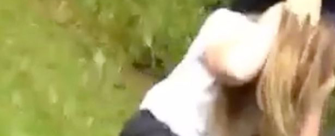 Copertina di Inghilterra, madre pubblica su Internet video della figlia vittima di bullismo