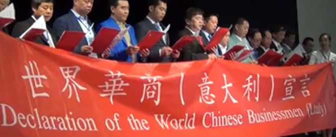 Copertina di Forum imprenditori cinesi: ‘In Italia troppa burocrazia e fisco’. Borghezio ospite d’onore