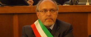 Copertina di Ferrara, per dirigere la Holding non serve laurea. M5S: “Bando ad personam?”