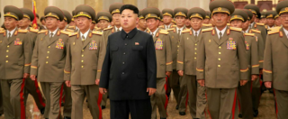 Copertina di Corea del Nord, la censura sulla musica di Kim Jong-un: “Vietate le canzoni che incitano alla protesta”