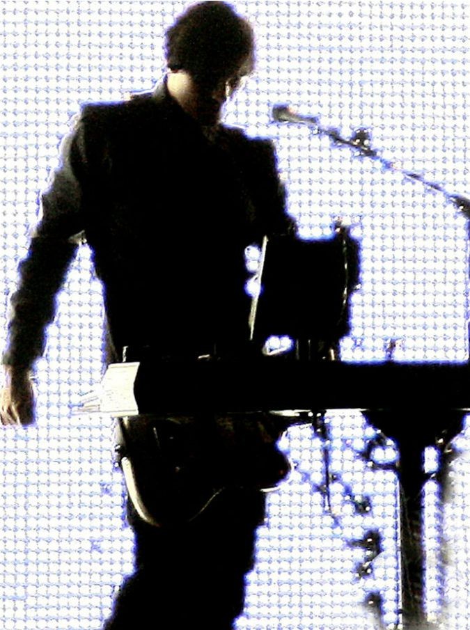 Esce Risveglio di Alessandro Cortini, il tastierista dei Nine Inch Nails confeziona un piccolo gioiello minimal