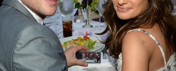 Cory Monteith, a due anni dalla morte della star di Glee, Lea Michele lo ricorda su Twitter (FOTO)