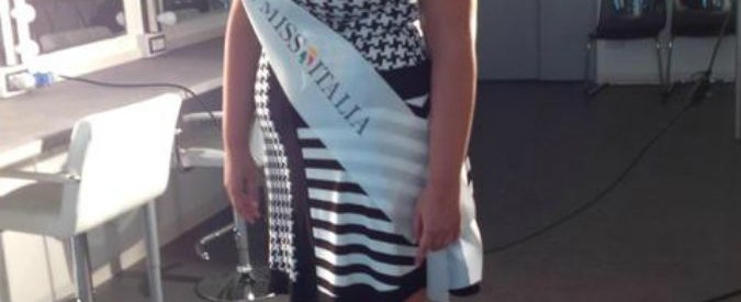 Miss Italia 2015, la curvy Stefania Nocella: “Mi criticano? Li porterei con me a fare shopping: ho una 52 e non me ne vergogno”