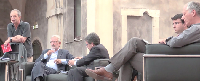 Copertina di Catania, Il Fatto incontra i suoi lettori per parlare di migranti e business accoglienza