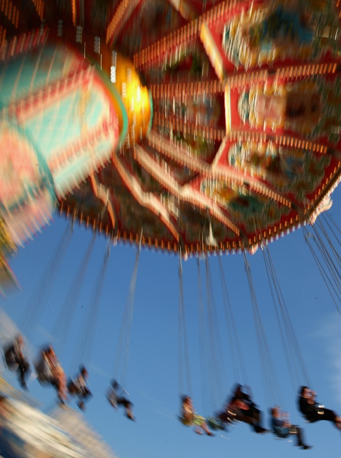 Una vita da Luna Park: tra ruote panoramiche e zucchero filato, il racconto in immagini e parole di Giulio Beraneck