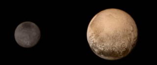 Copertina di Plutone, missione compiuta per la sonda. New Horizons “saluta” il pianeta da 12500 km di distanza (FOTO e VIDEO)