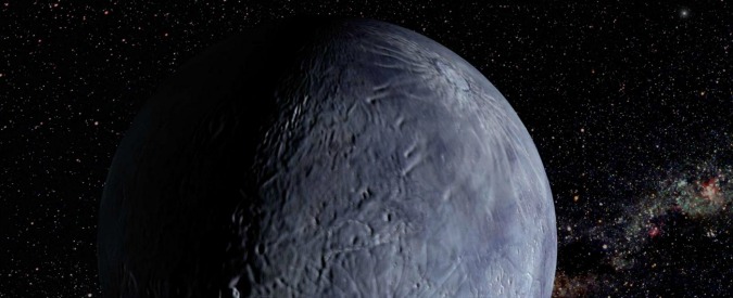 Copertina di Plutone, la sonda New Horizons incontra il pianeta dopo un viaggio lungo nove anni (FOTO)
